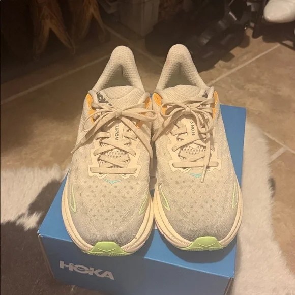 HOKA One One Clifton 9 - vanilla astral (women’s) - Picture 4 of 11